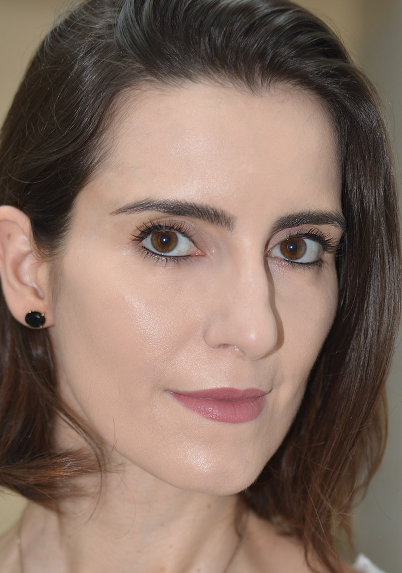 Testando | Base Natural Radiant Longwear foundation da Nars