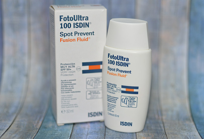 Testando protetor solar FotoUltra Isdin Spot Prevent Fusion Fluid