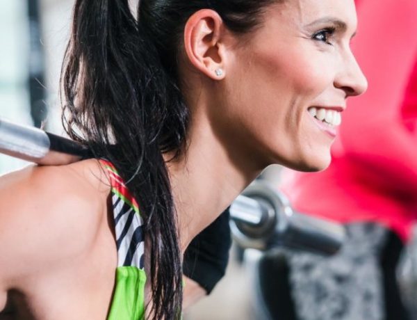 cropped-mulher-treinando-feliz.jpg