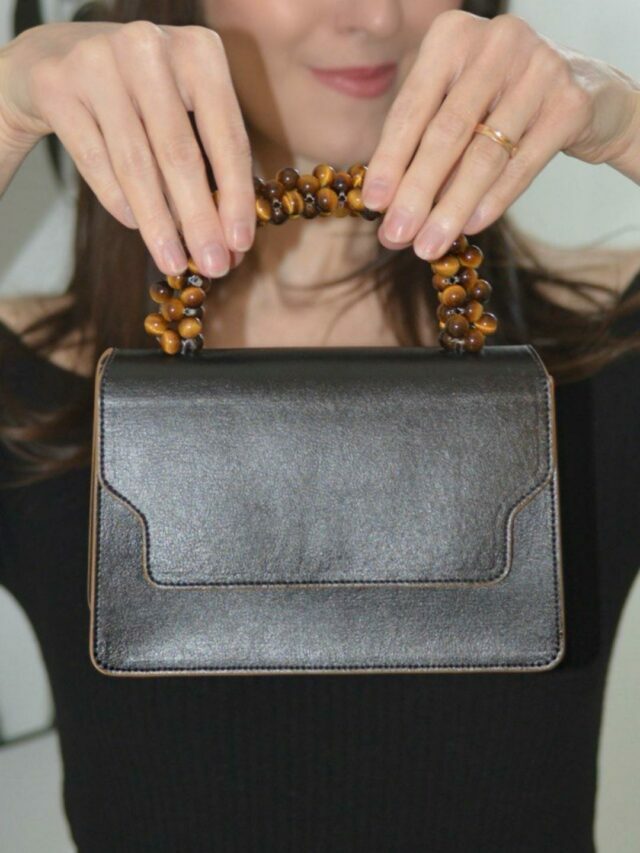 Bolsas veganas feitas com “couro de milho”