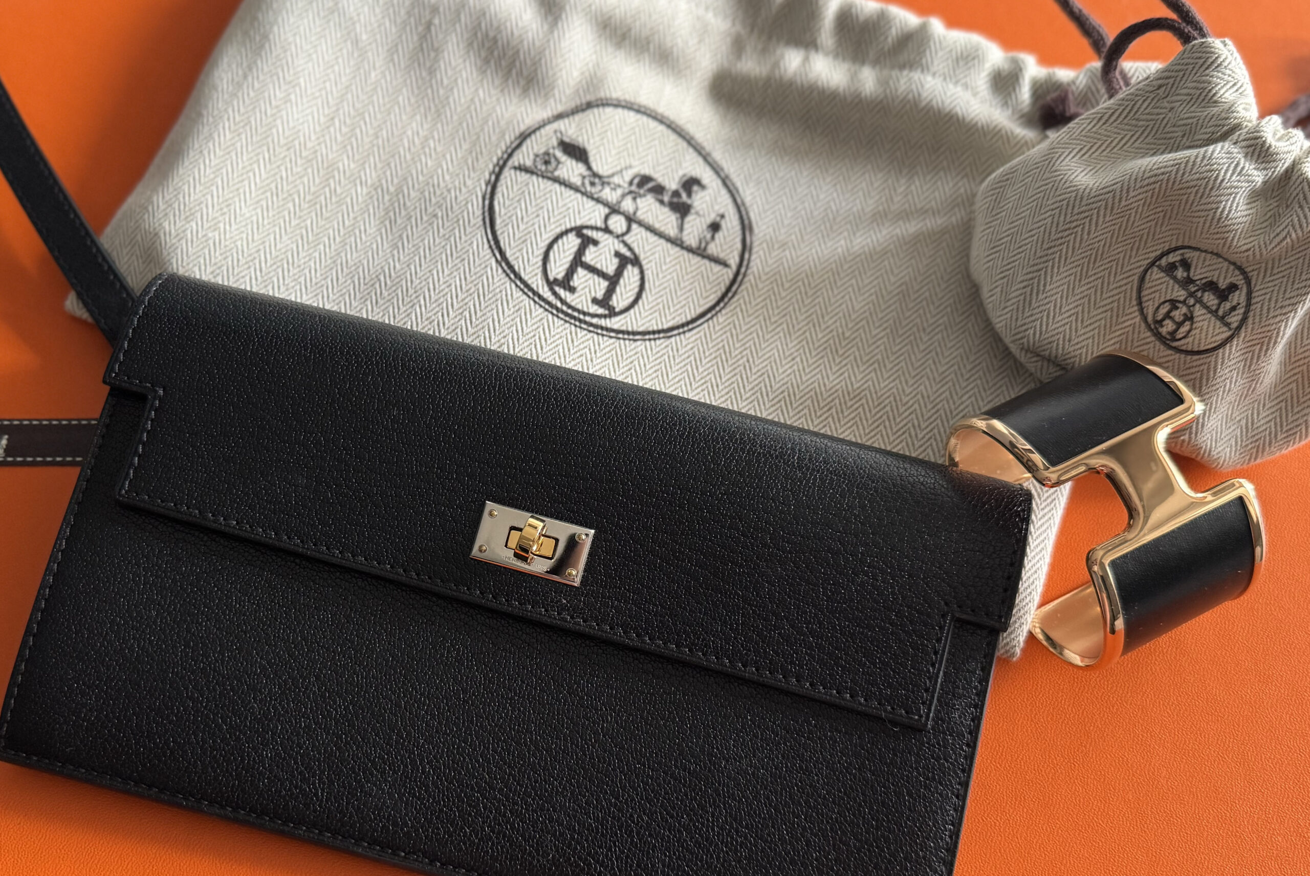 Hermès Kelly Pocket Long Electrum wallet e Bracelete Olympe